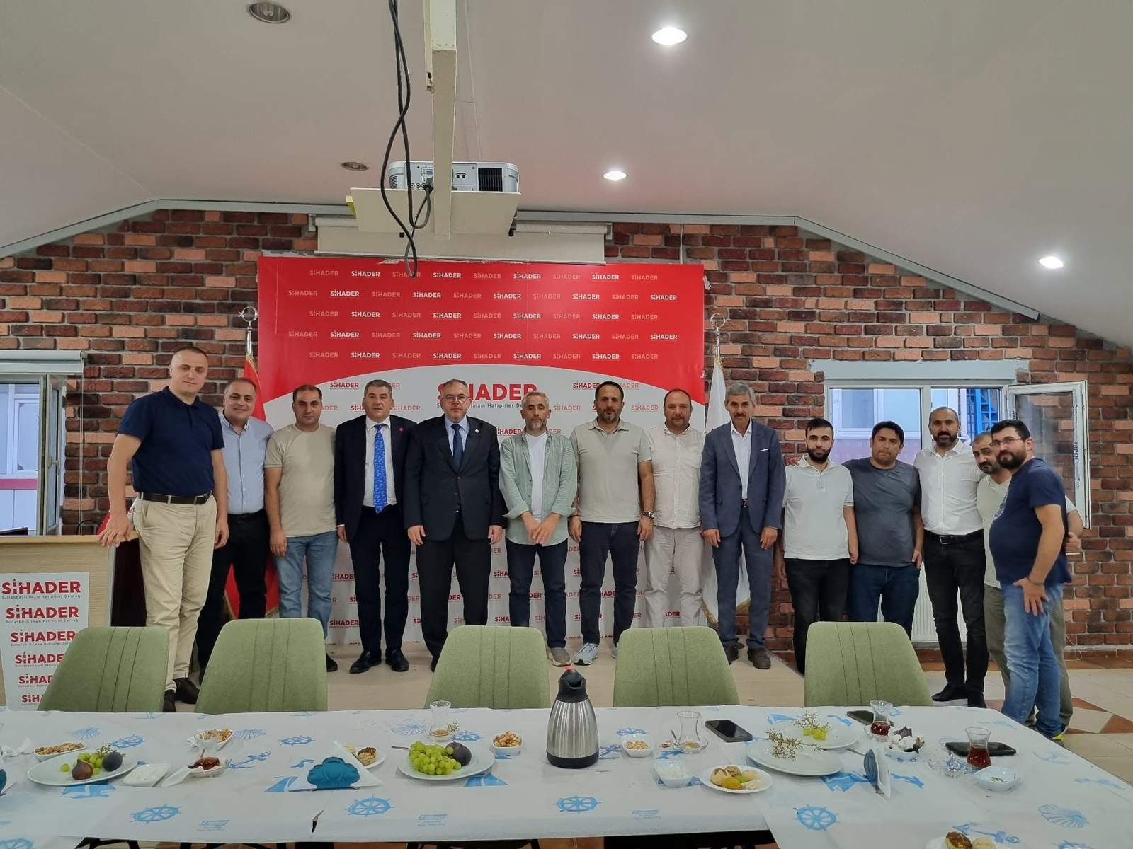 Milletvekili Doç. Dr. Necmettin Çalışkan derneğimizi ziyaret etti
